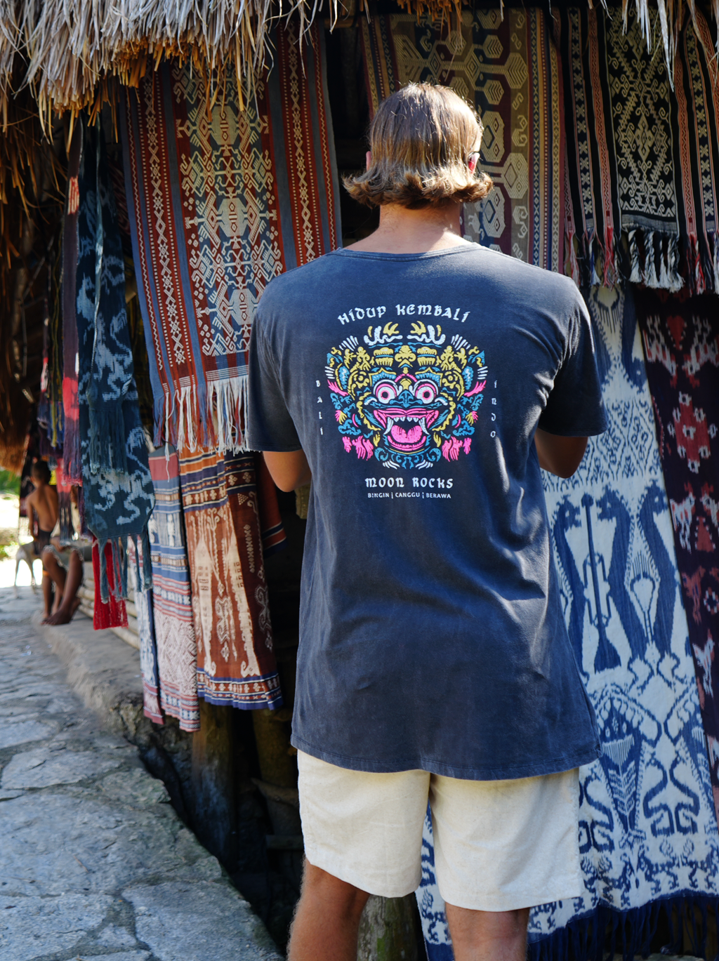 MEN T-SHIRT 2 BLACK WASH NEW BARONG