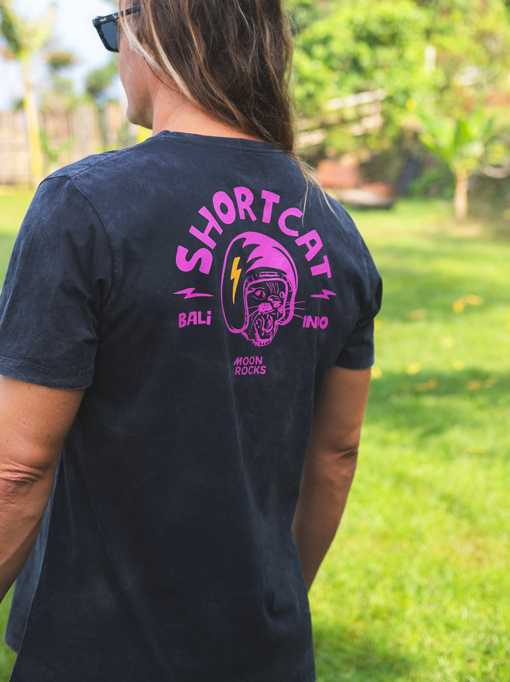 MEN T-SHIRT BLACK WASH JUMBO SHORTCAT