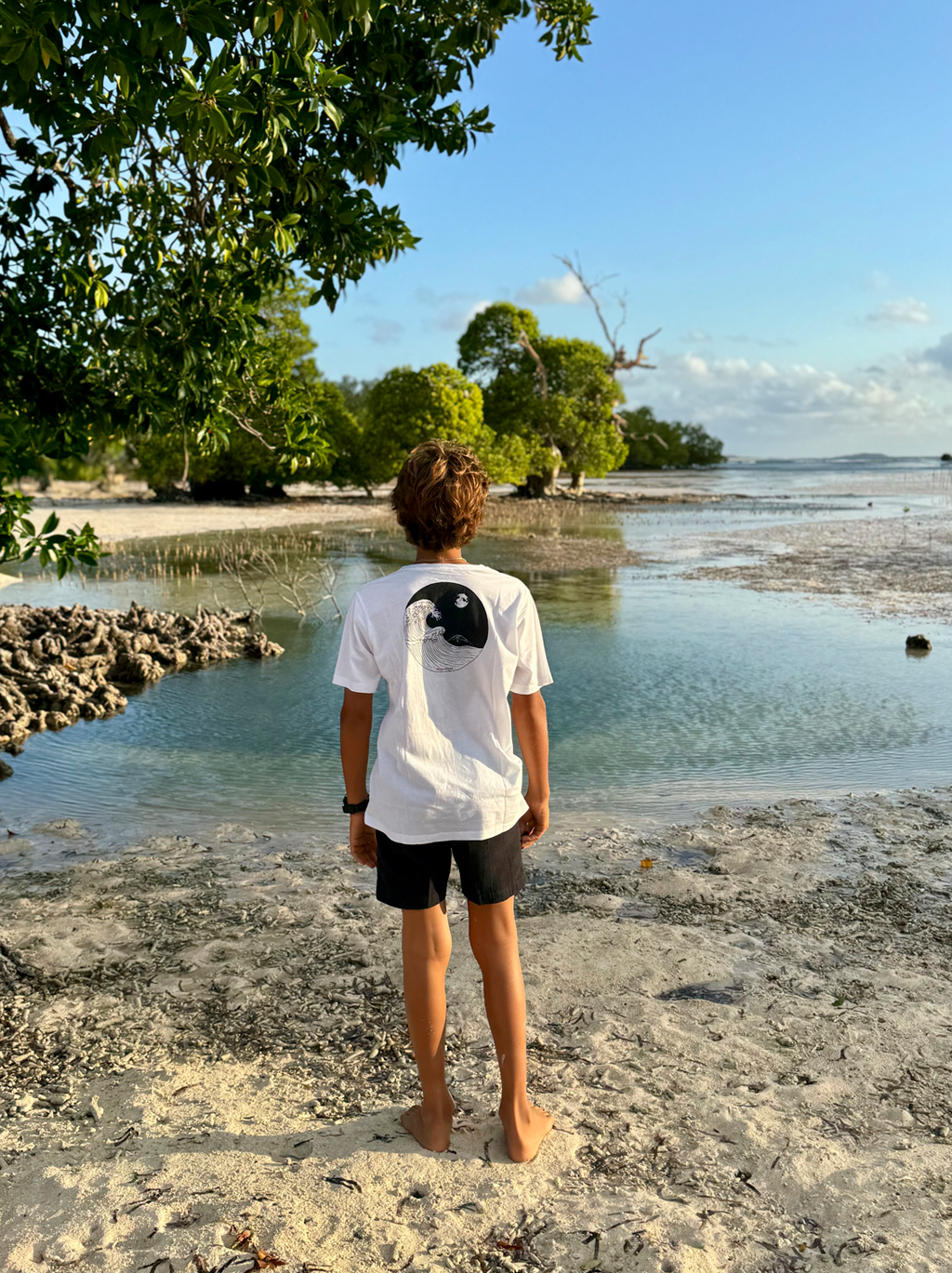 KIDS T-SHIRT WHITE YIN WAVE