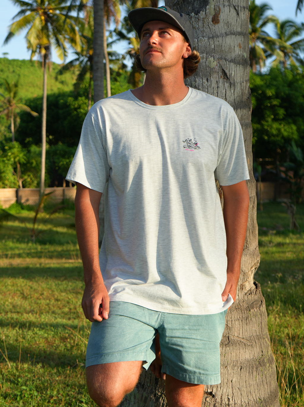 MEN T-SHIRT 2 MISTY  ISLAND LOVERS