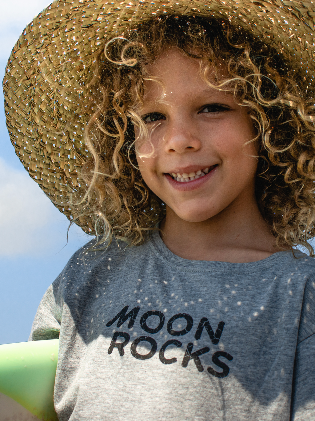 STRAW HAT