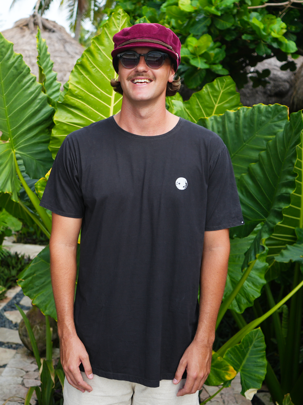 MEN T-SHIRT 2 BLACK WASH YIN WAVE