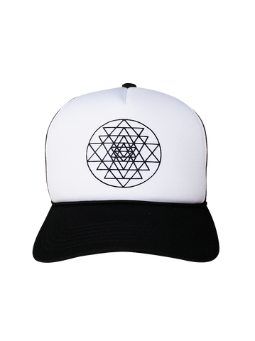 Cap Truc Sri Cakra White